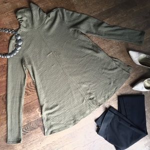 Altar’d State green turtleneck long line top